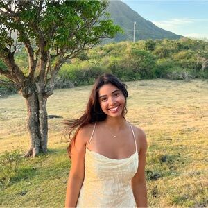 Meet your Posher, Juliana